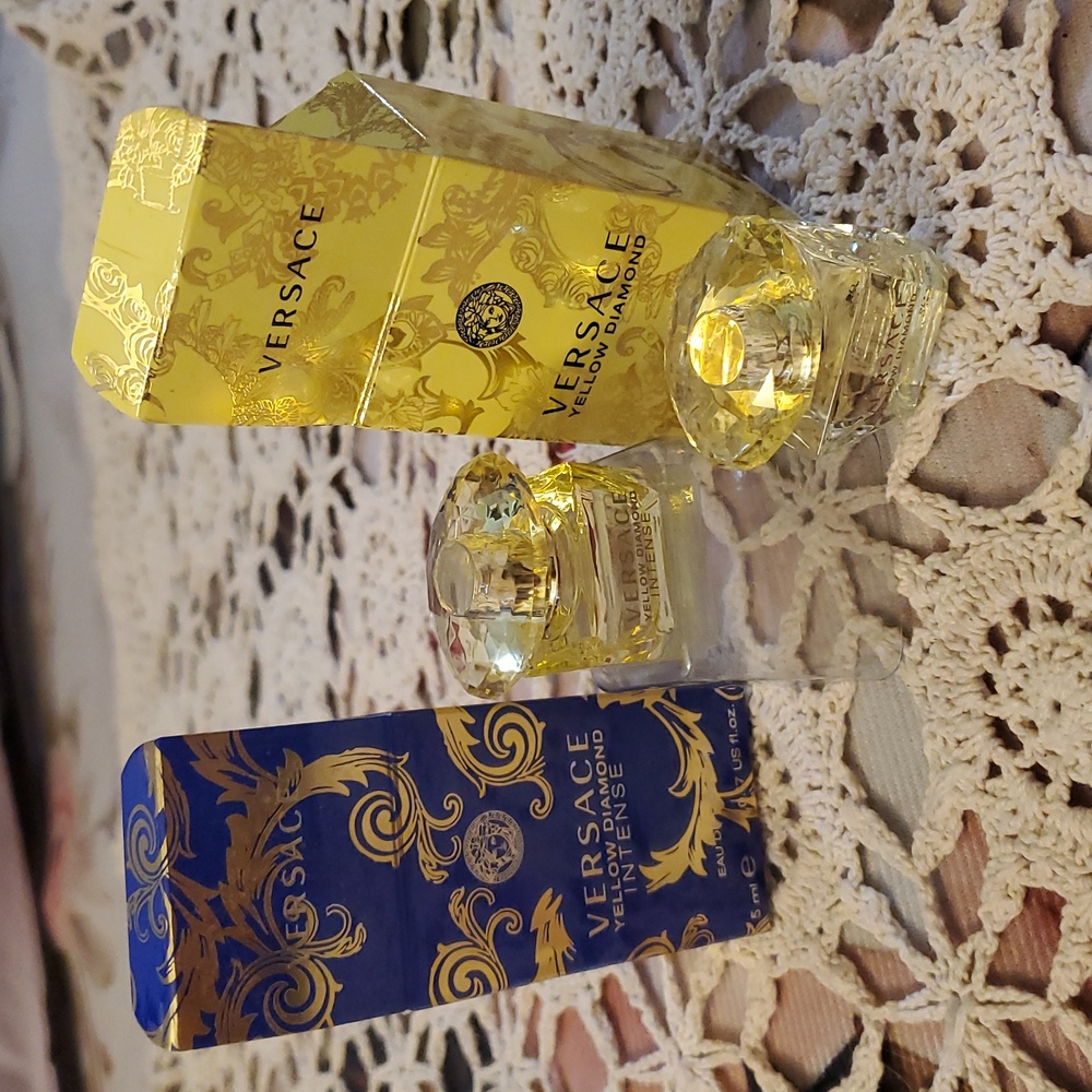 Two 0.17 oz Versace‎ Yellow Diamond Eau de Toilette And Yellow Diamond "Intense"